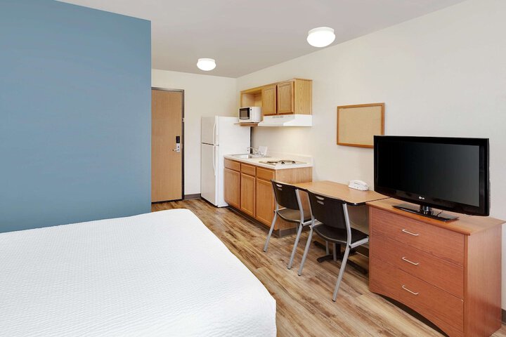 Standard Double Bed (13 of 14)