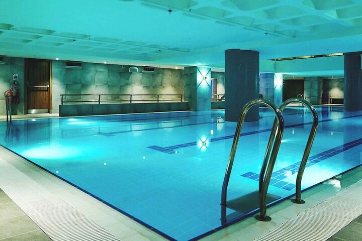 Pool 53 of 84