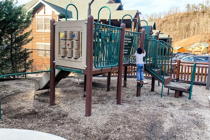 Children's play area - outdoor