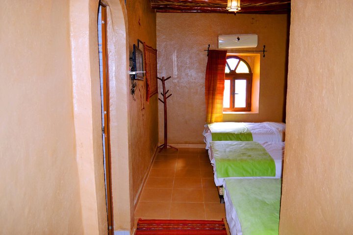 Room 11 of 72