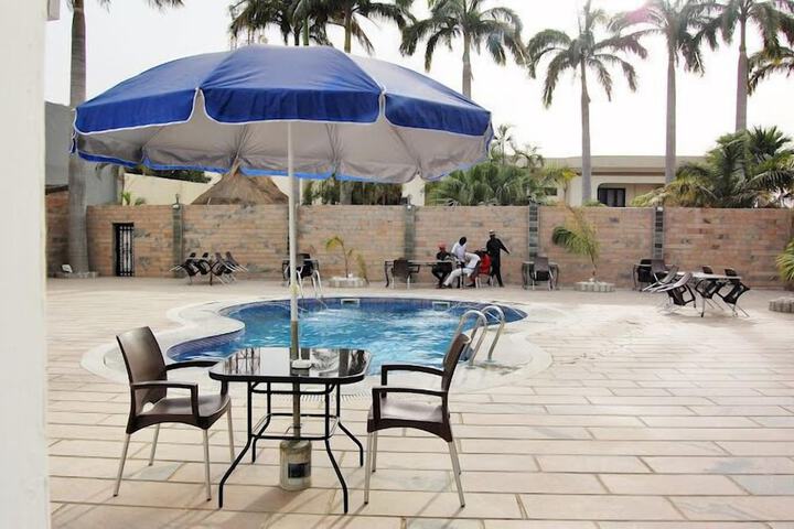 Pool 23 of 59