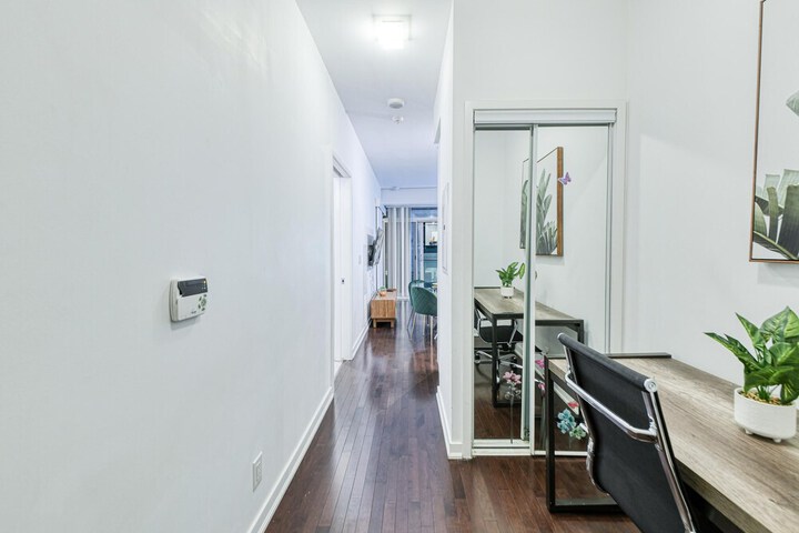 Room 71 of 174