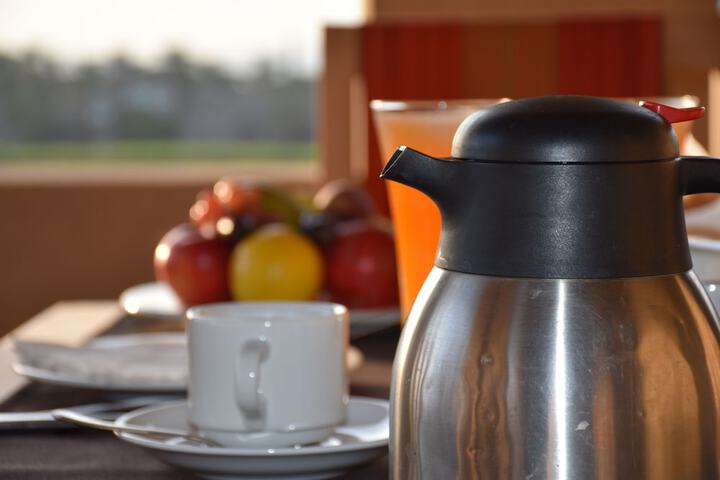 Breakfast/Coffee Service 110 of 218
