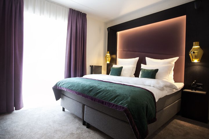 Room 16 of 61