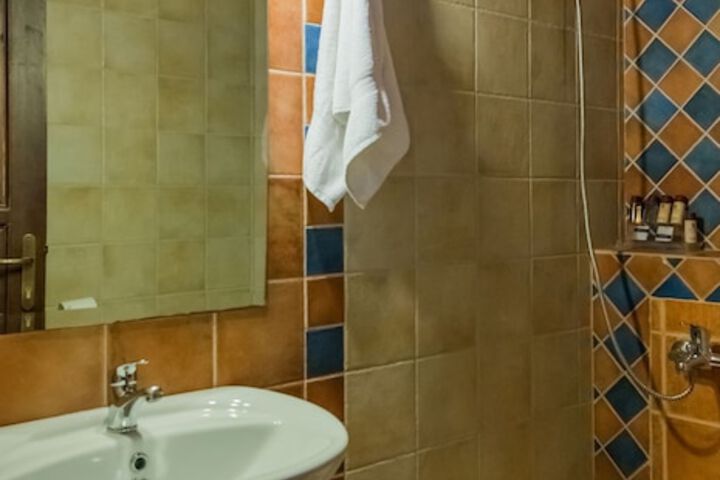 Clean Restrooms
