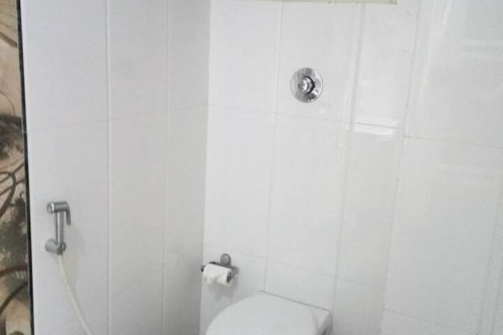 Room 14 of 17