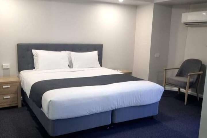 Room 20 of 36