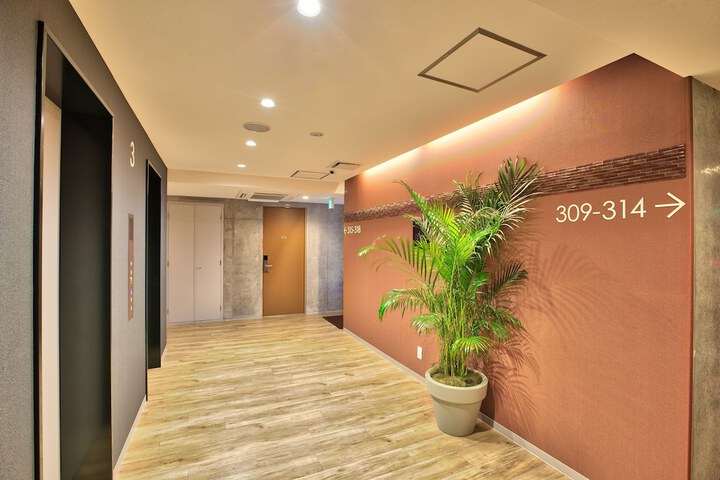 Room 97 of 191