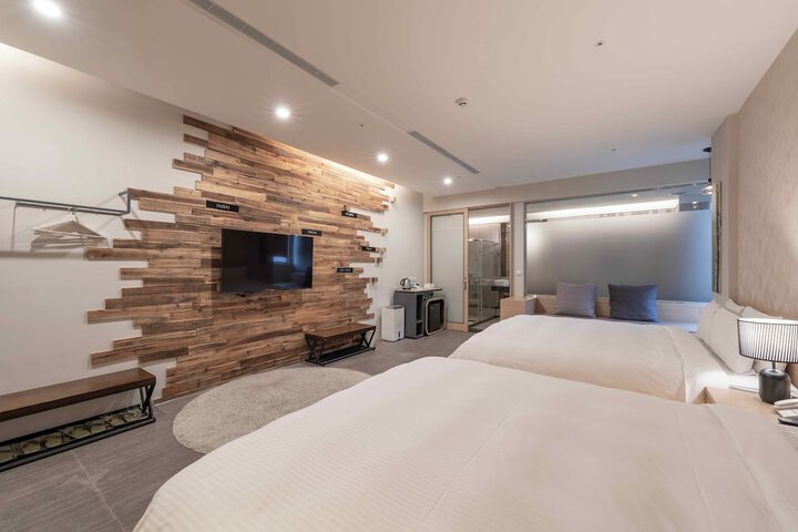 Room 20 of 86