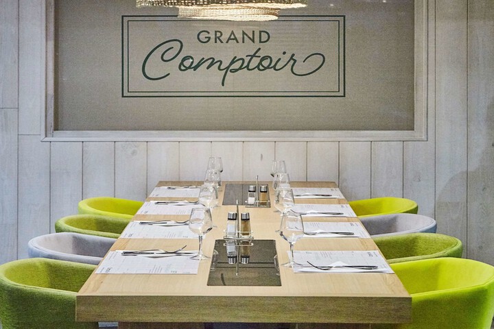 Dining Photos
