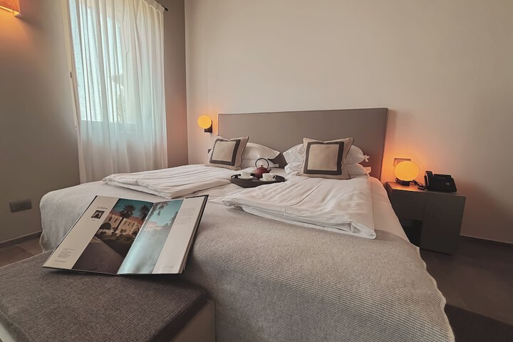 Room 20 of 108