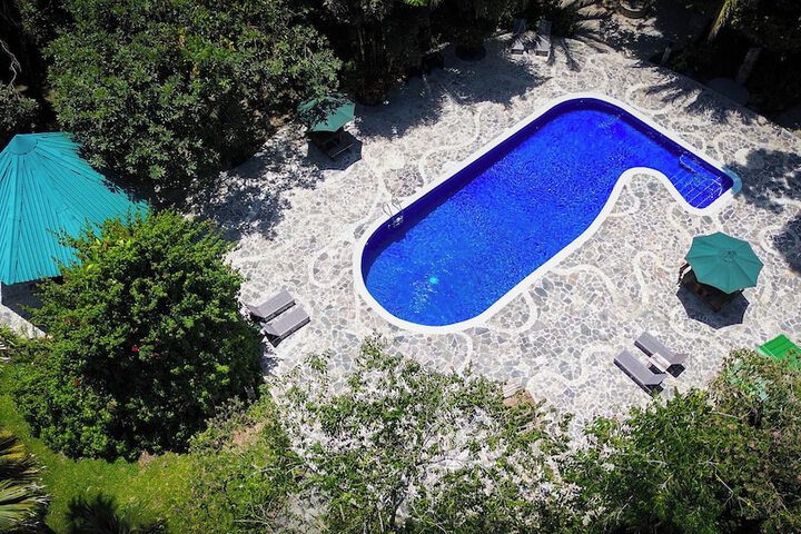Hotel Pool