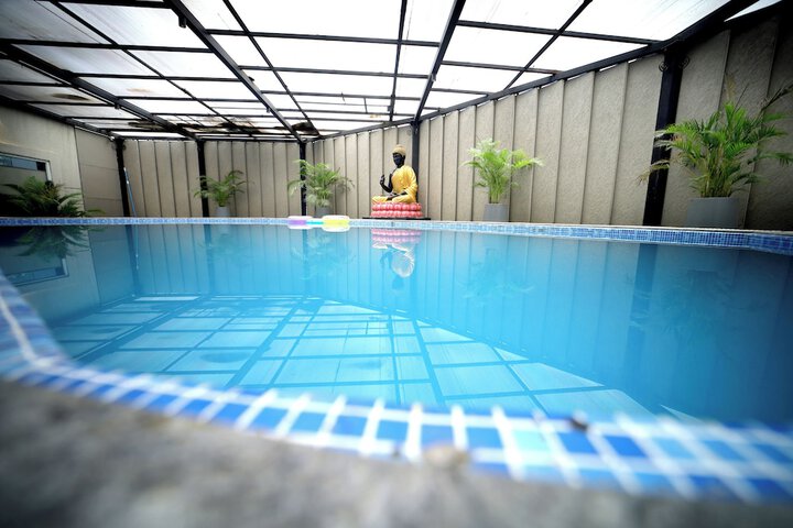 Pool 11 of 14