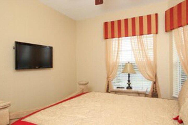 Room 29 of 37