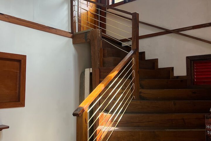 Room 42 of 130
