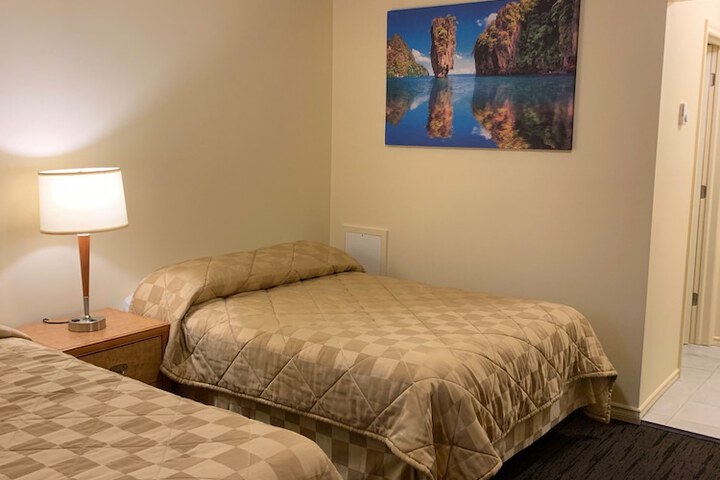 Room 7 of 31