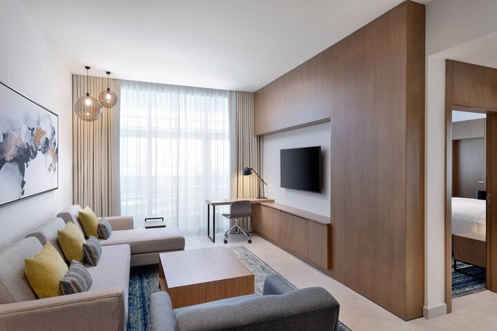 Room 21 of 35