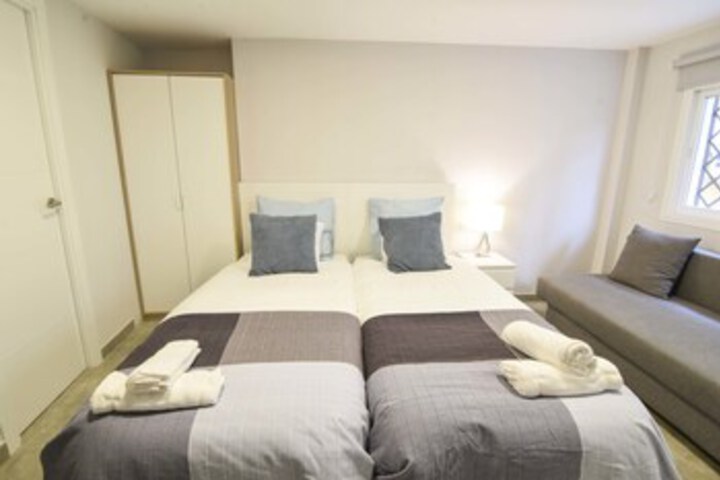 Room 48 of 72