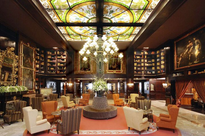 Lobby Entry