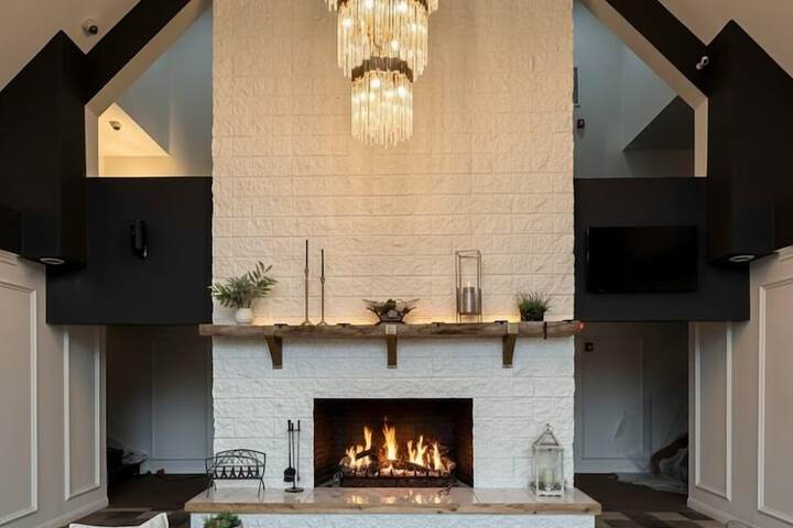 Hotel Interior 3 of 28