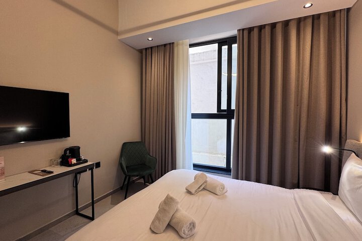Room 51 of 71