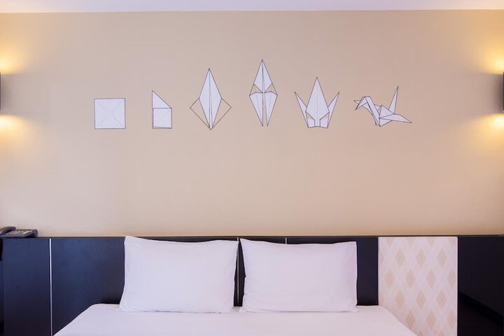 Room 42 of 55