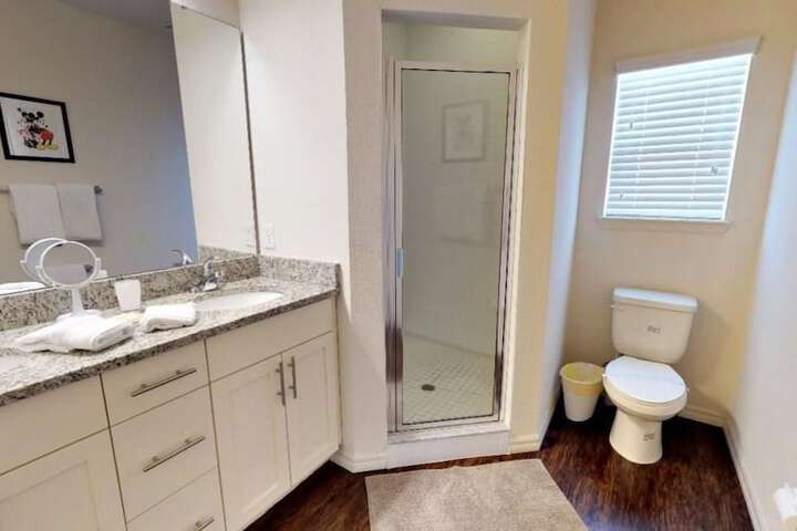 Room 18 of 34
