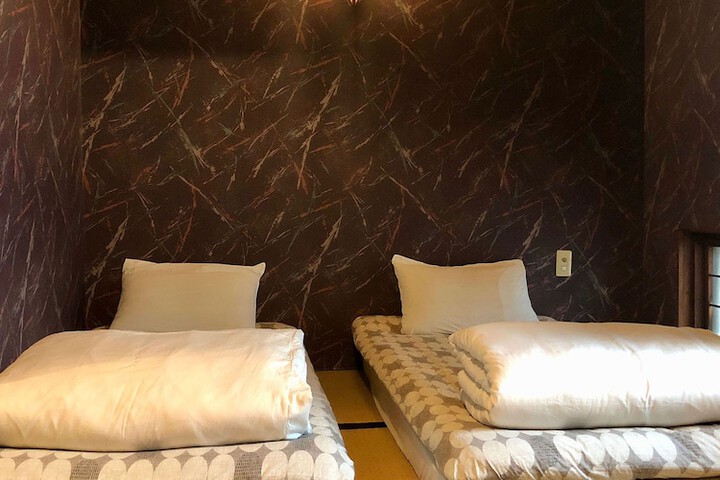 Room 13 of 67