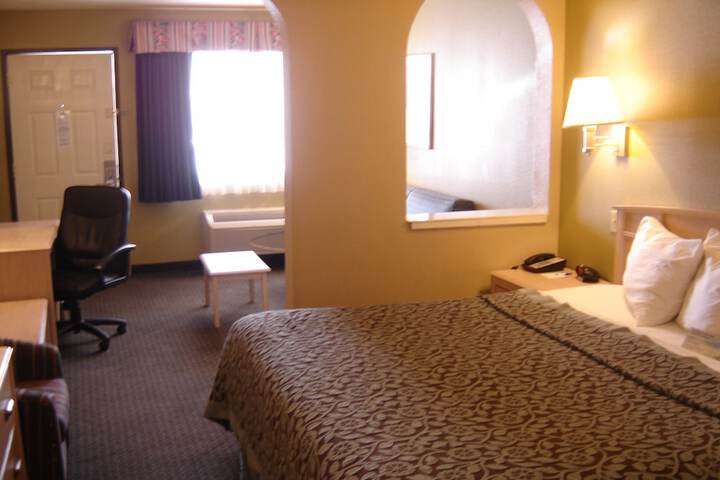 Room 13 of 60