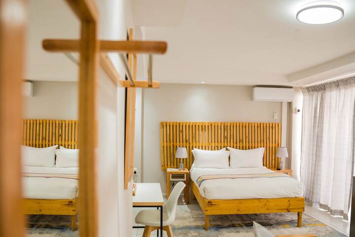 Thabeng Hotel