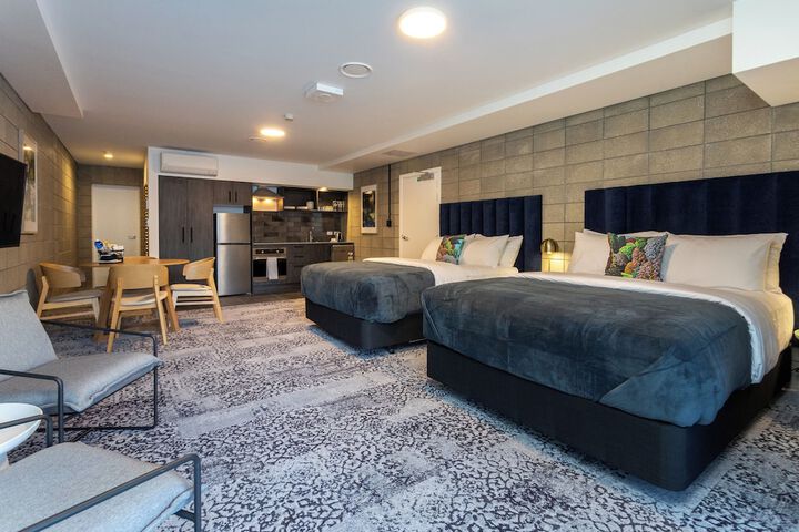 Room 65 of 111