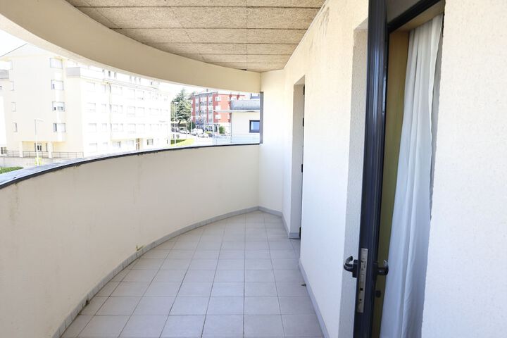 Terrace/Patio 27 of 34