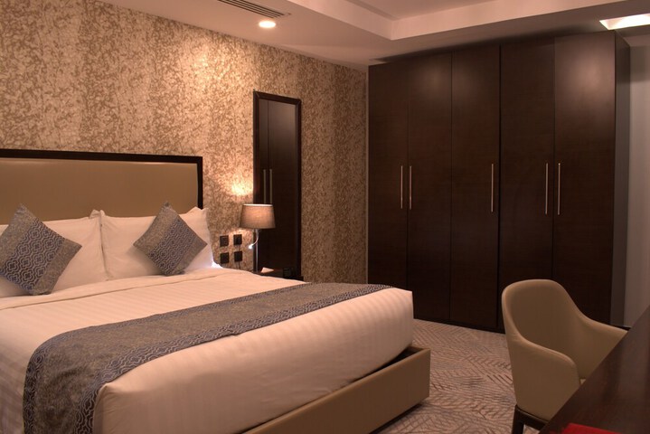 Room 26 of 43