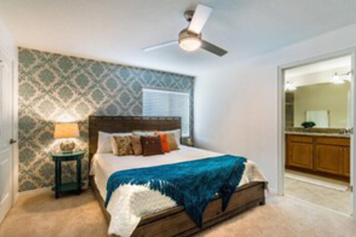 Room 43 of 46