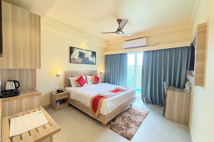 Room 15 of 27