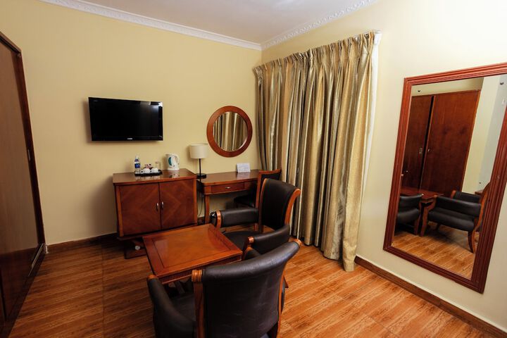 Room 15 of 51
