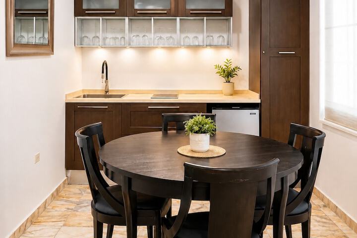 Private kitchenette