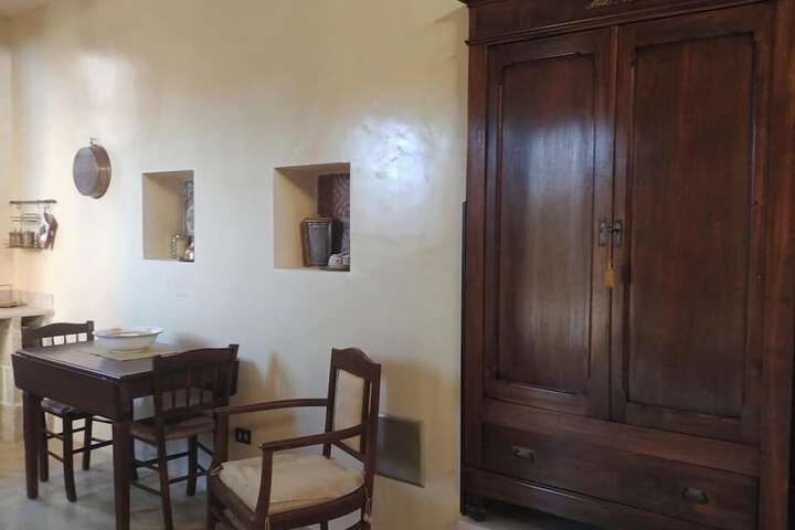 Room 55 of 96