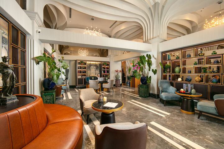 Hotel Interior 4 of 153
