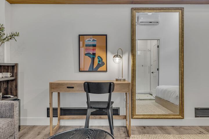 Room 46 of 70