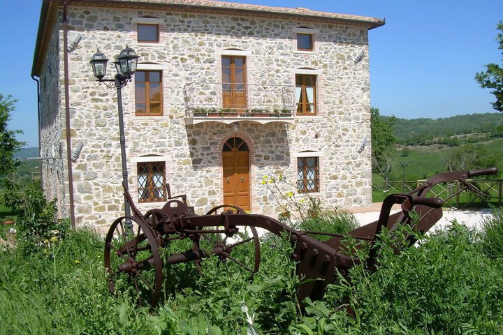 Hotel 64 of 73