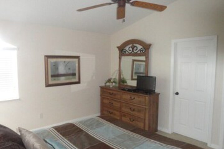 Room 86 of 142