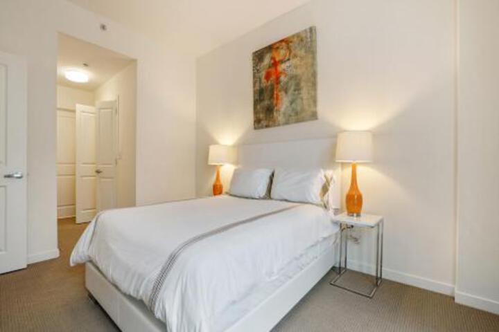 Global Luxury Suites at Mission Rock in San Francisco, CA