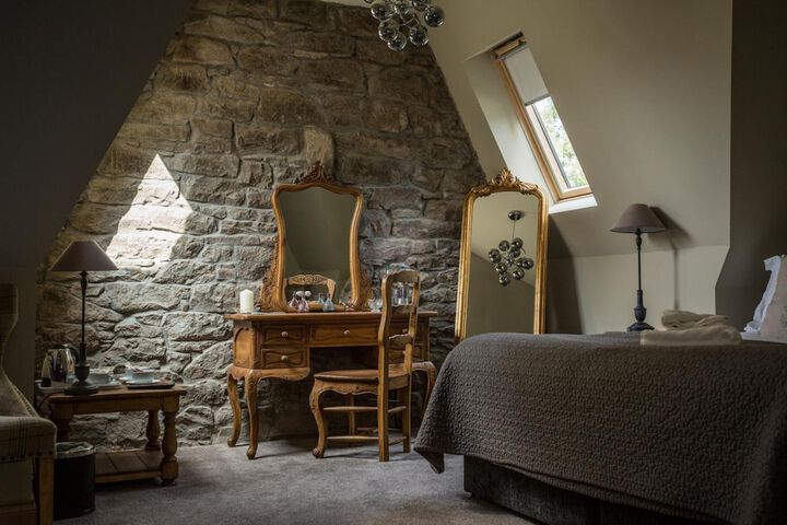Room 7 of 54