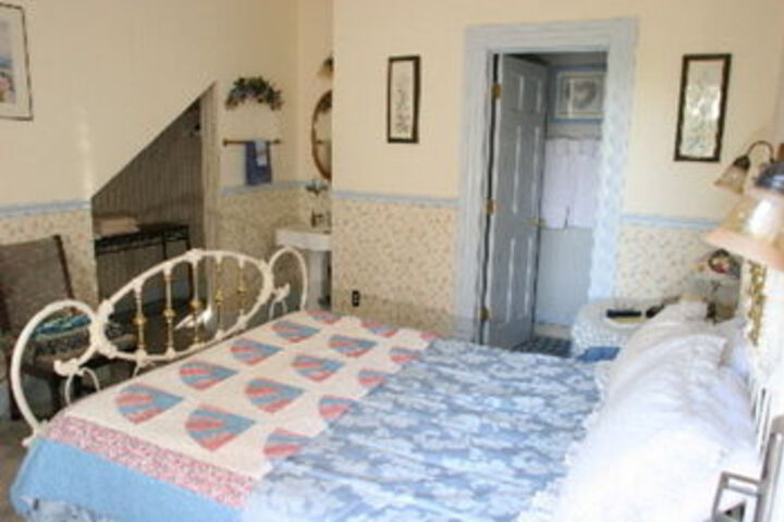 Room 29 of 68