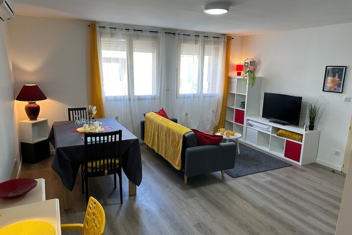 Room 43 of 81