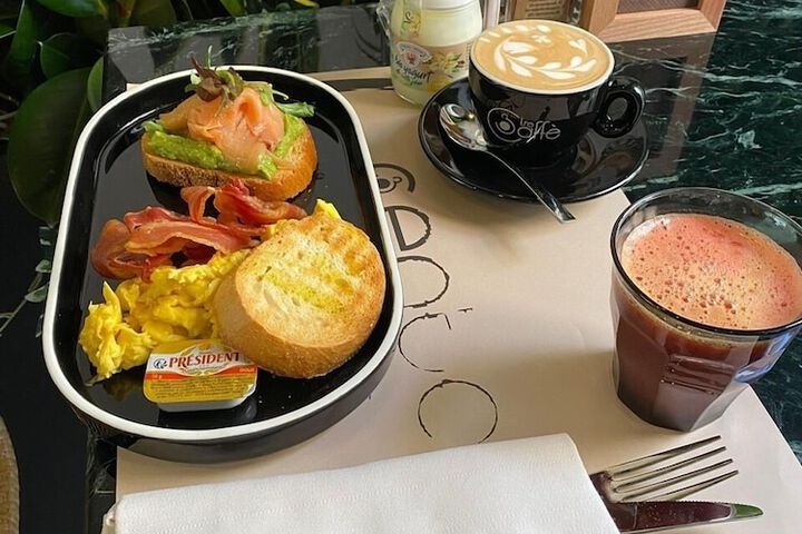 Breakfast/Coffee Service 39 of 40