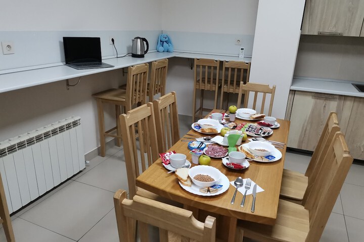 Dining 11 of 44
