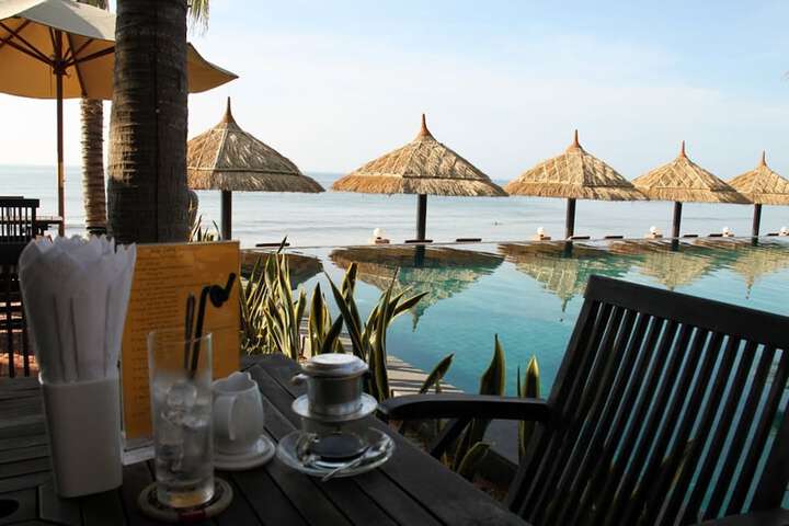 Pool Hotel