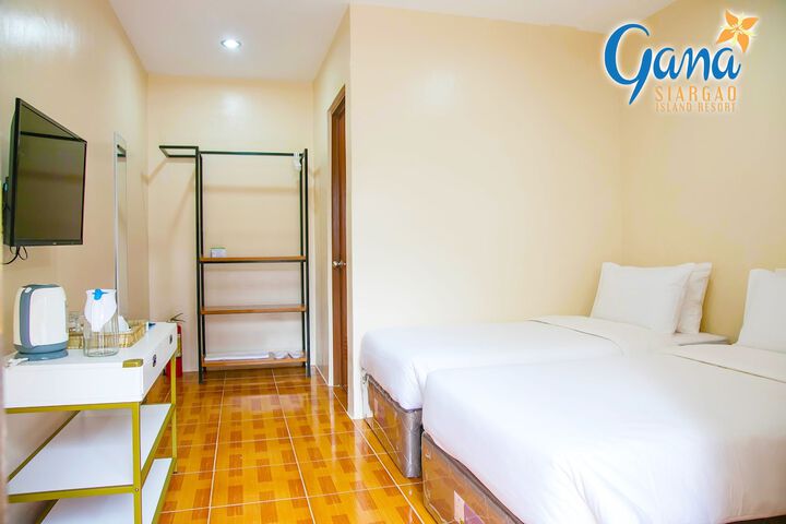 Room 5 of 27